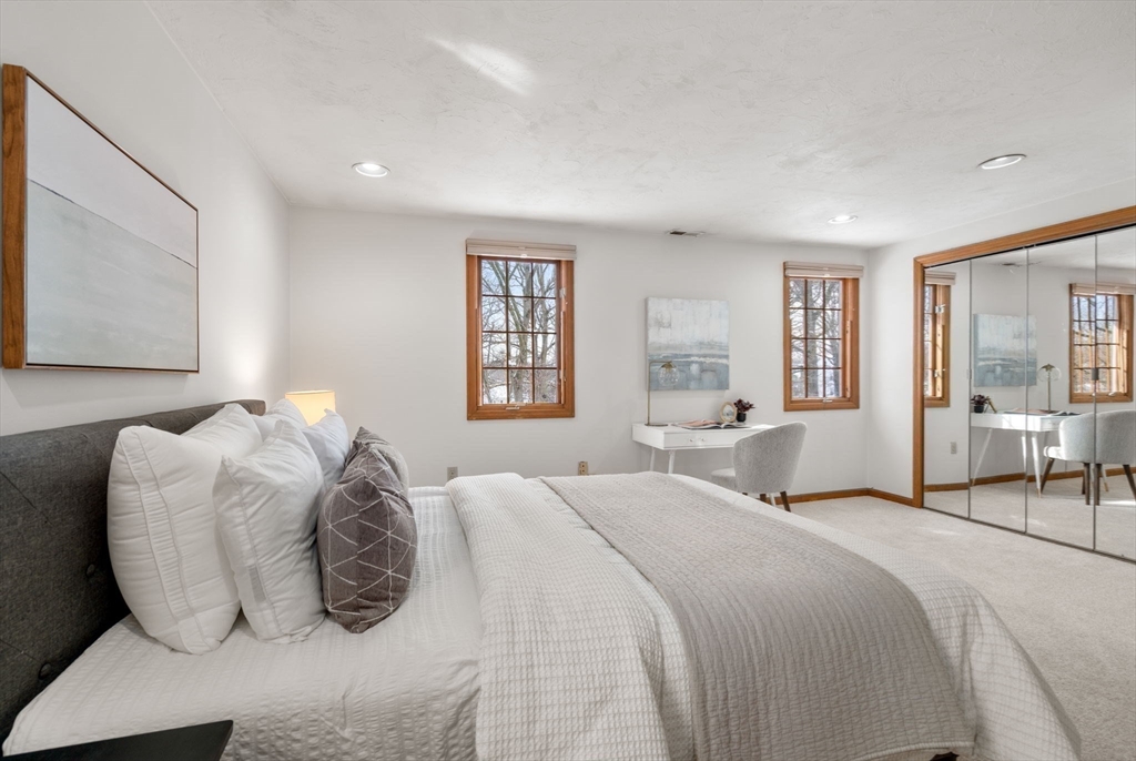 158 Brook Farm Road, Unit 158 Boston, MA 02132 - Photo 22 of 32