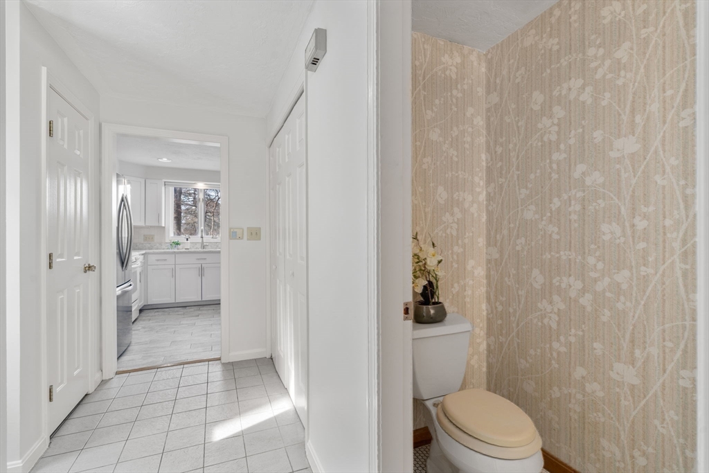 158 Brook Farm Road, Unit 158 Boston, MA 02132 - Photo 28 of 32