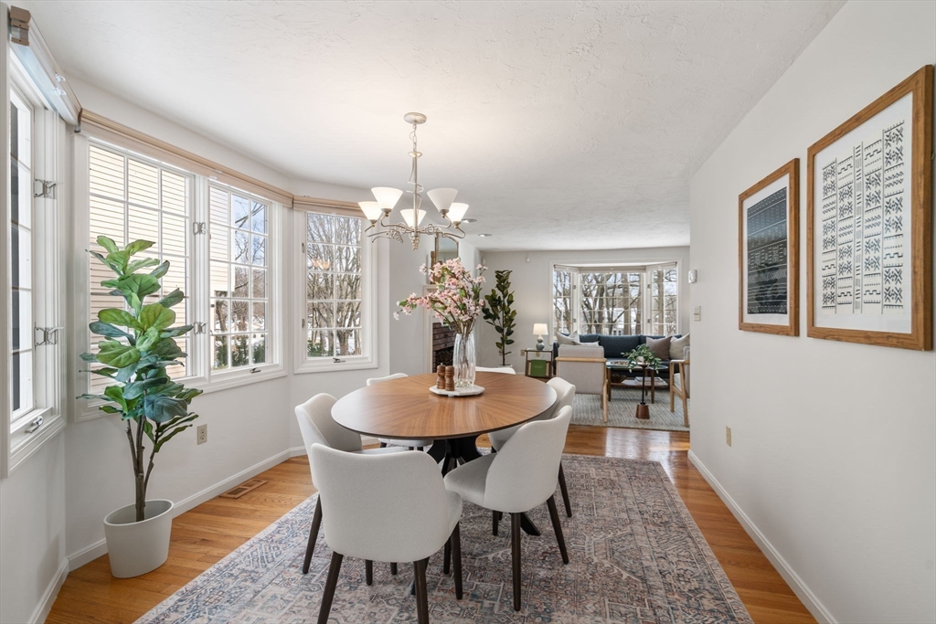 158 Brook Farm Road, Unit 158 Boston, MA 02132 - Photo 10 of 32
