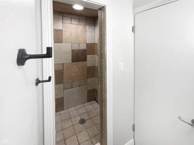 $272,000 | 4832 Vermillion Court, Avon, IN 46123