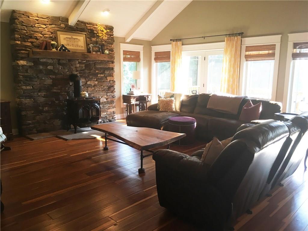 9 Tidball Road McKees Rocks, PA 15136 - Photo 8 of 25 Gallery Image 8