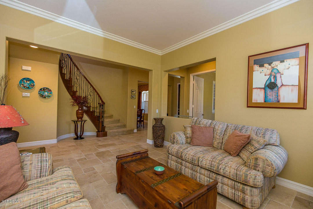 3782 Sable Ridge Court Simi Valley, CA 93063 - Photo 14 of 70 Formal Living Room