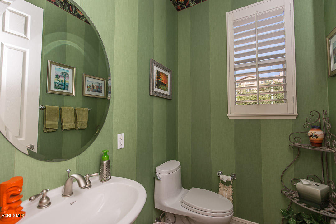 3782 Sable Ridge Court Simi Valley, CA 93063 - Photo 30 of 70 Downstairs Powder Room
