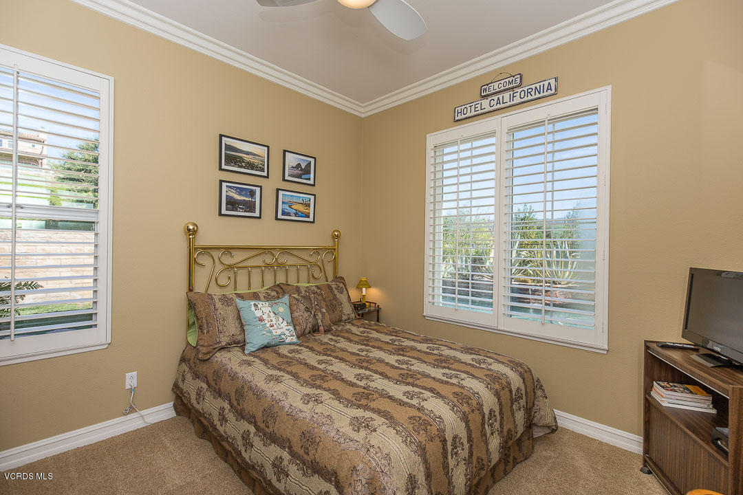3782 Sable Ridge Court Simi Valley, CA 93063 - Photo 31 of 70 Downstairs En Suite Bedrdoom
