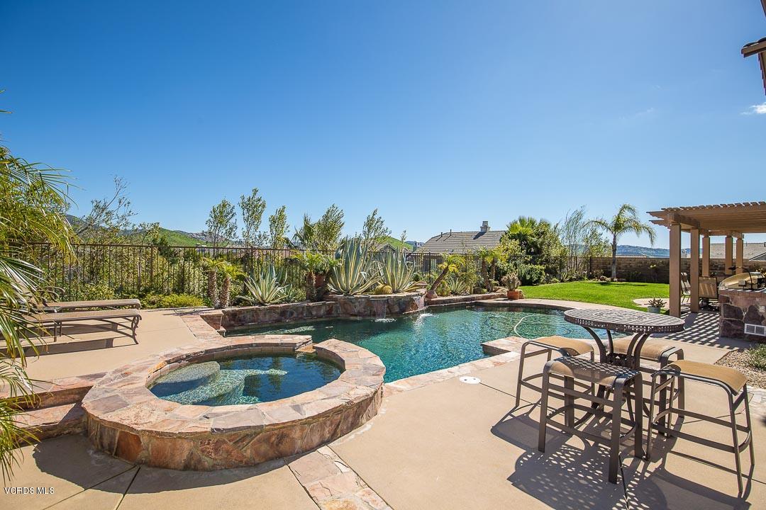 3782 Sable Ridge Court Simi Valley, CA 93063 - Photo 59 of 70 Tiered Decking and View