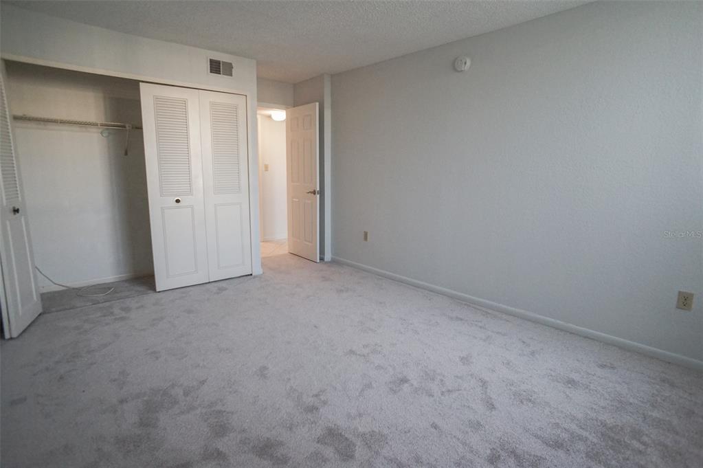 400 Island Way, Unit 308 Clearwater, FL 33767 - Photo 17 of 32 a view of an empty room