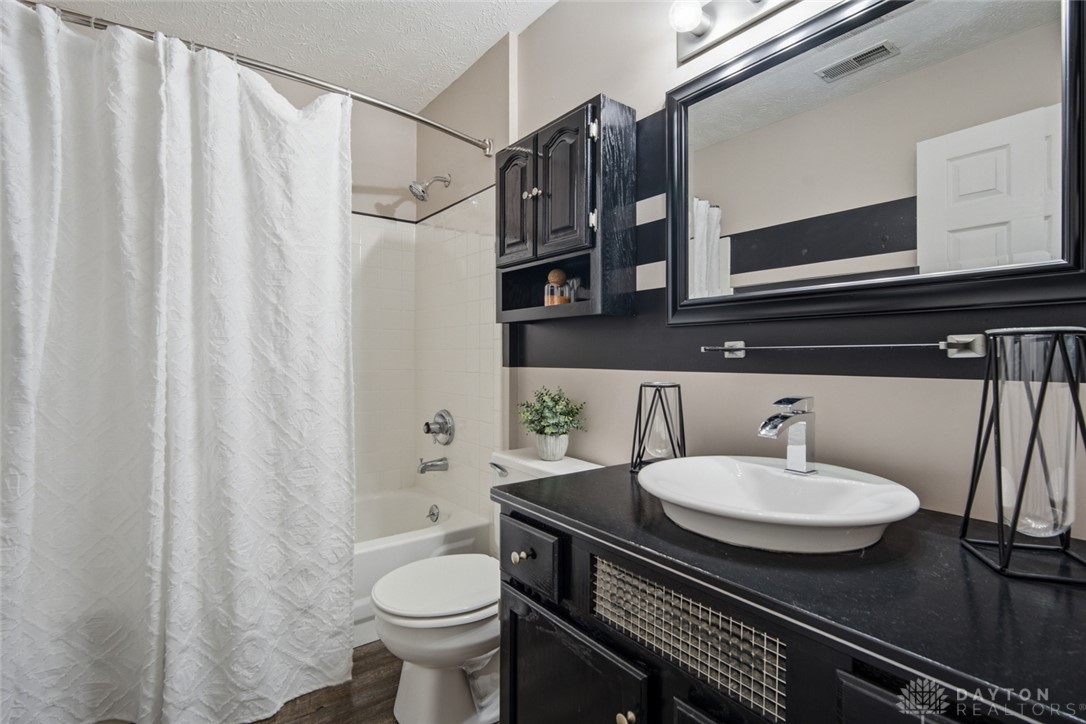 6591 Brigham Square, Unit 7 Dayton, OH 45459 - Photo 24 of 30