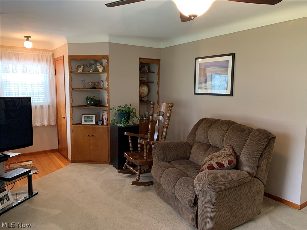 36075 Aurensen Road North Ridgeville, OH 44039 - Photo 15 of 35