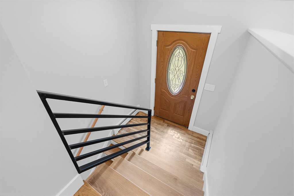 159 Walnut Street Halifax, MA 02338 - Photo 5 of 41