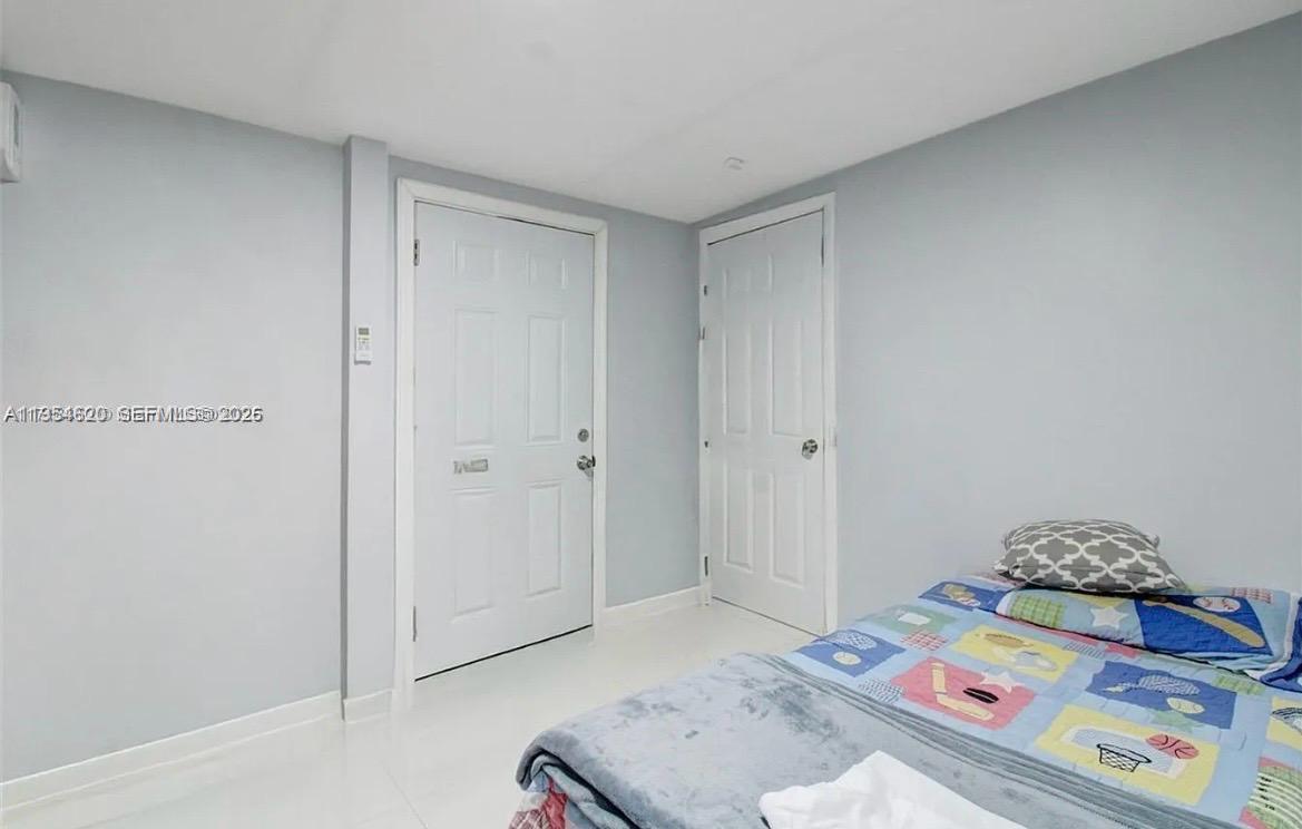 1470 Southwest 73rd Place Miami, FL 33144 - Photo 12 of 24