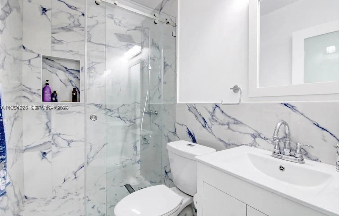 1470 Southwest 73rd Place Miami, FL 33144 - Photo 17 of 24