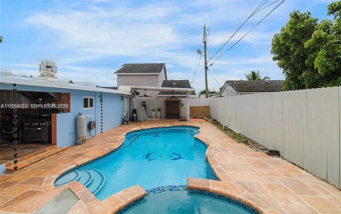 1470 Southwest 73rd Place Miami, FL 33144 - Photo 22 of 24