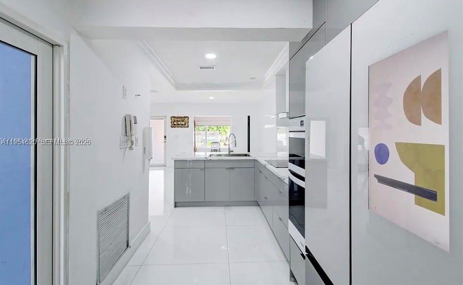 1470 Southwest 73rd Place Miami, FL 33144 - Photo 8 of 24