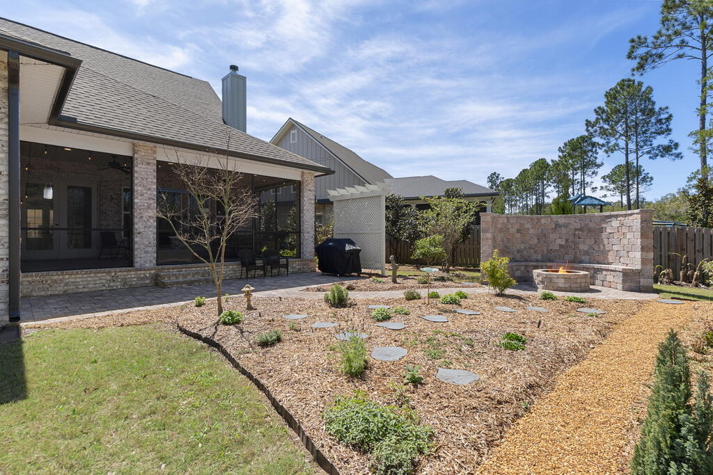 174 Revana Way Freeport, FL 32439 - Photo 12 of 127 63_1