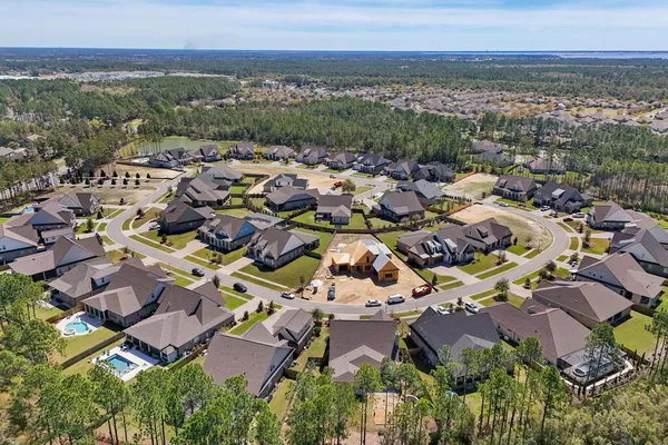 $835,000 | 174 Revana Way, Freeport, FL 32439