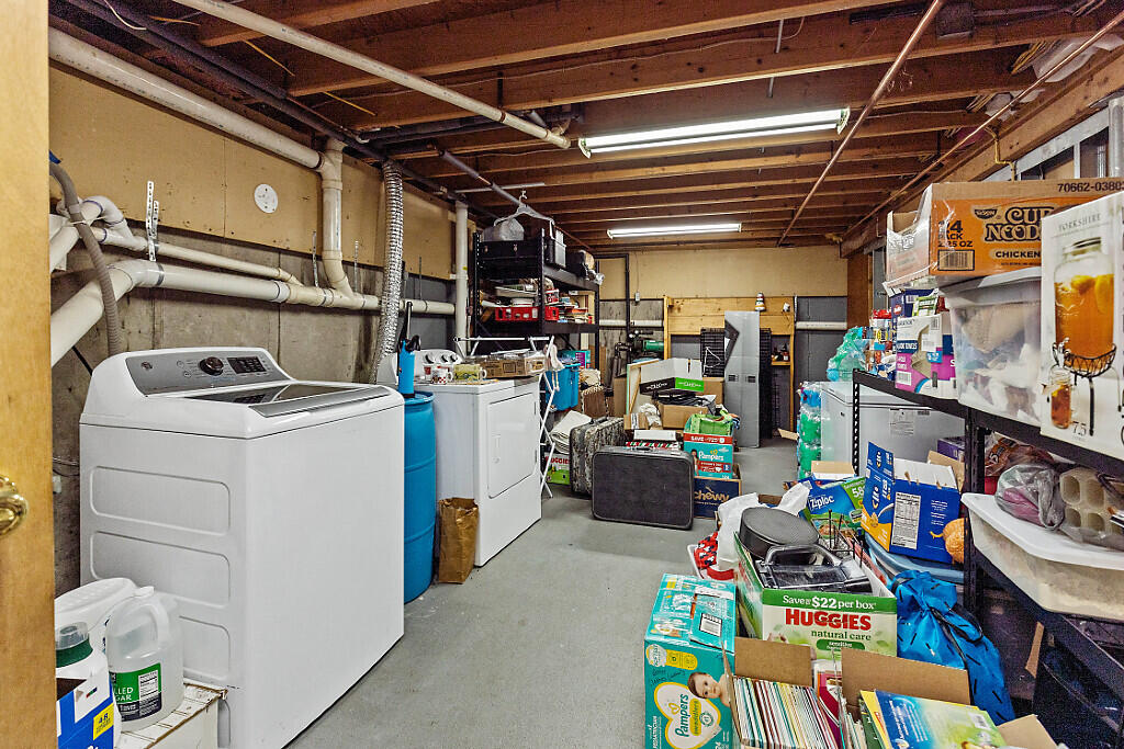81 South Pond Road Winslow, ME 04901 - Photo 34 of 56 22_BP5A0537_DxO_mls