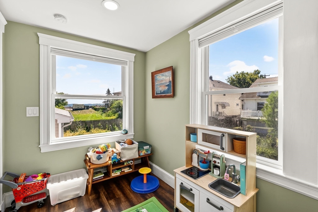 101 Bayfield Road Quincy, MA 02171 - Photo 30 of 42