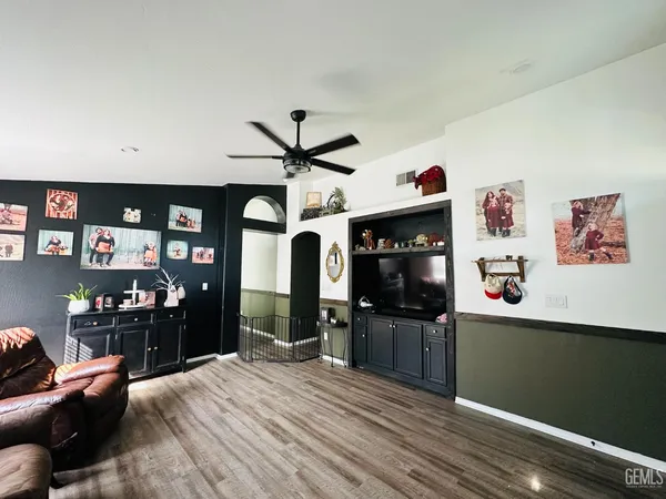 $385,000 | Undisclosed Address, Bakersfield, CA 93312