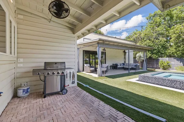 $8,500 | 6010 Nasco Drive, Austin, TX 78757