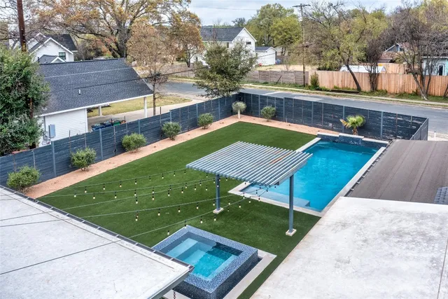 $8,500 | 6010 Nasco Drive, Austin, TX 78757