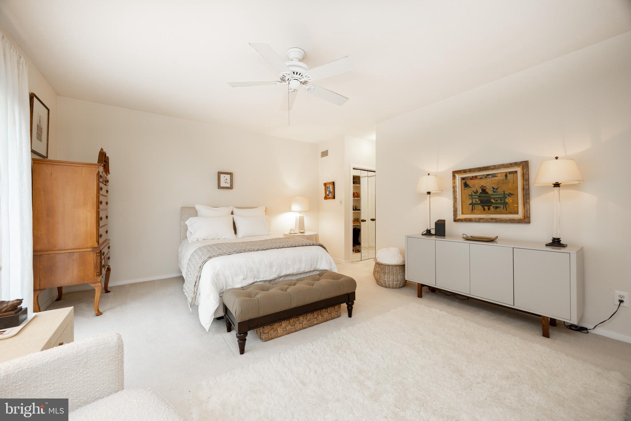 2 Ile Dhuyere, Unit 2 Devon, PA 19333 - Photo 18 of 56 Main Bedroom