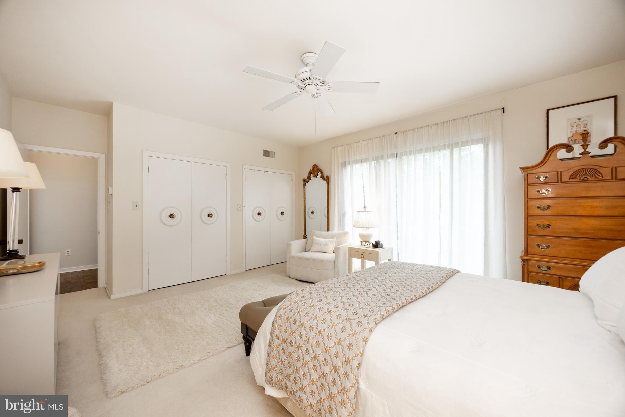 2 Ile Dhuyere, Unit 2 Devon, PA 19333 - Photo 20 of 56