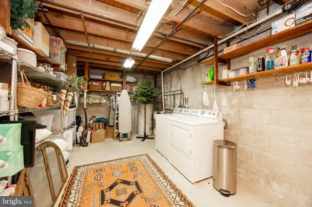 $525,000 | 2 Ile Dhuyere, Unit 2, Devon, PA 19333