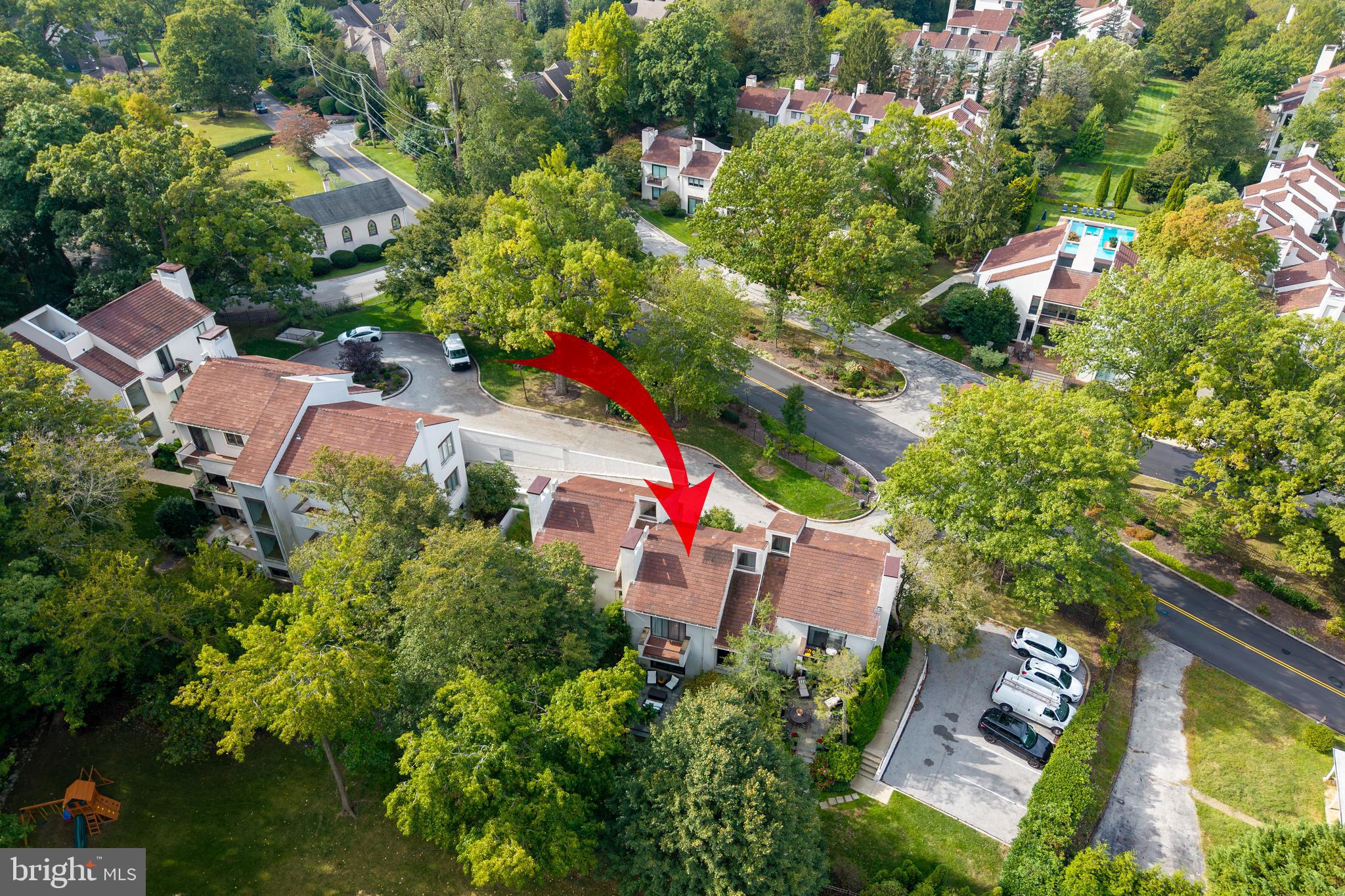 2 Ile Dhuyere, Unit 2 Devon, PA 19333 - Photo 47 of 56