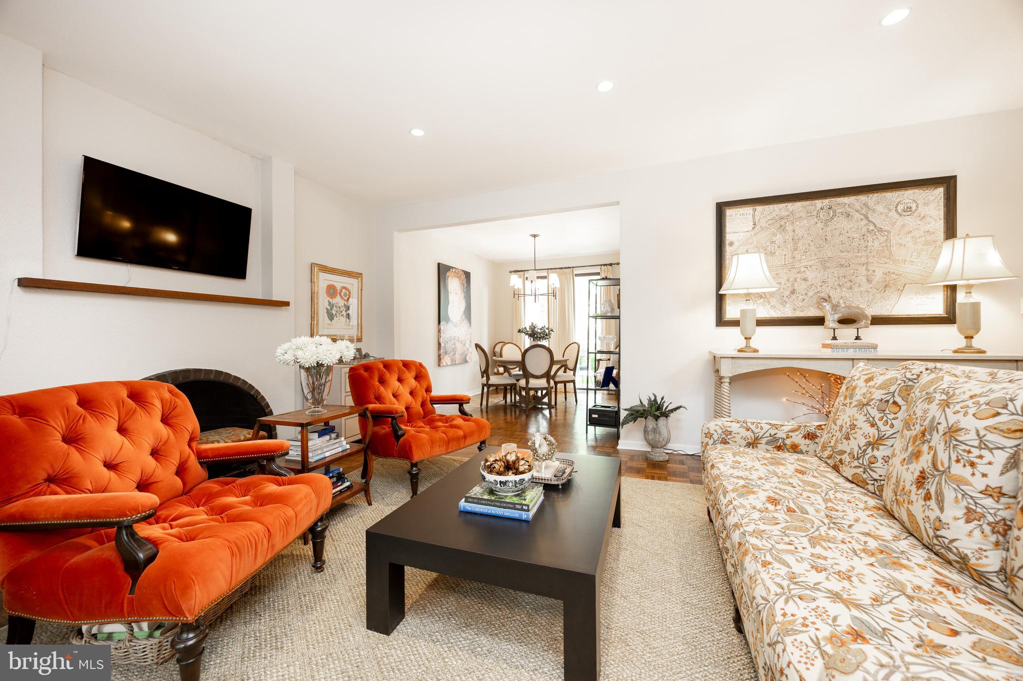 2 Ile Dhuyere, Unit 2 Devon, PA 19333 - Photo 9 of 56