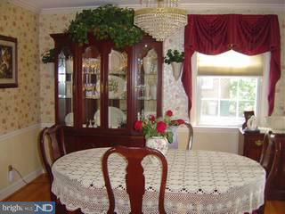 117 Rose Lane Springfield, PA 19064 - Photo 3 of 6