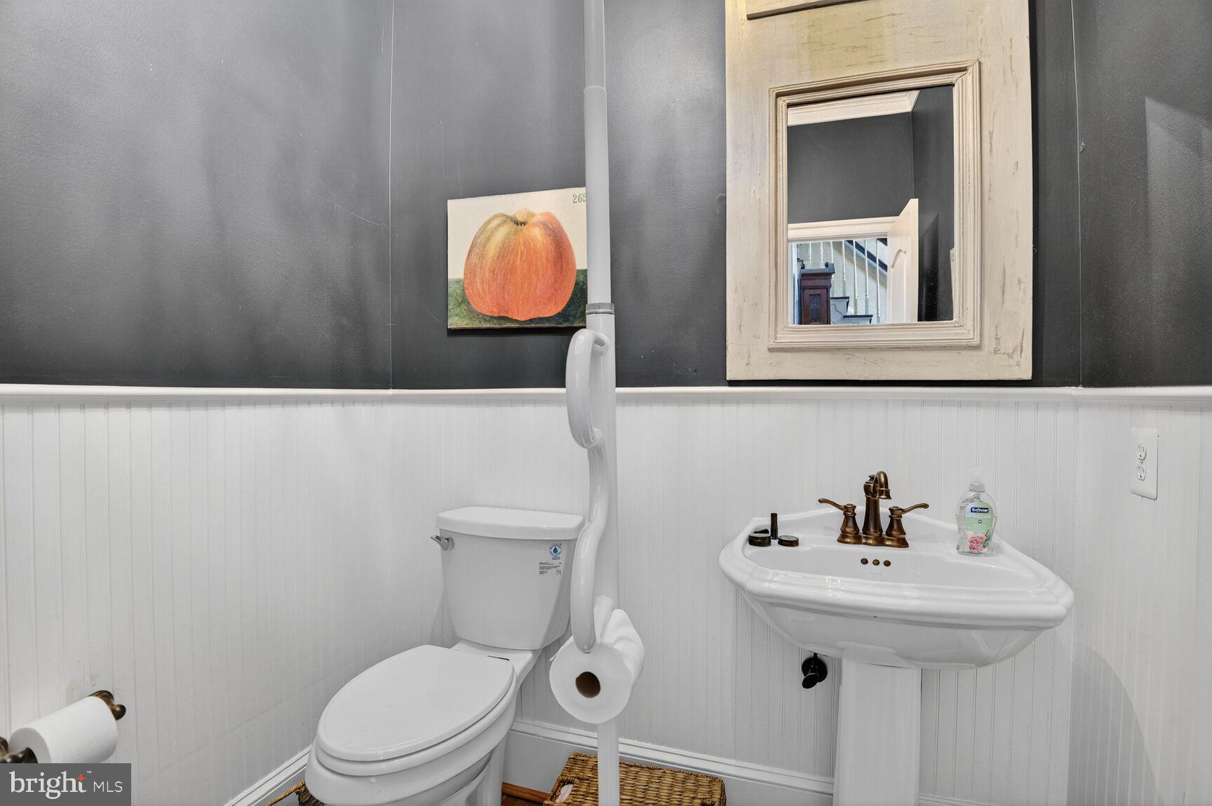 5500 Lambeth Road Bethesda, MD 20814 - Photo 44 of 54