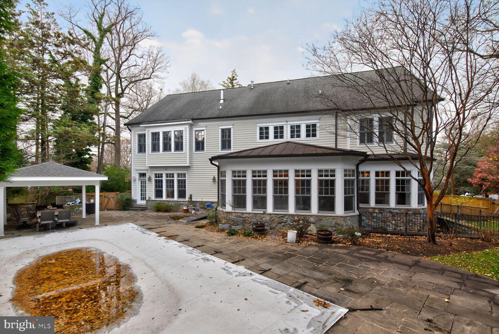 5500 Lambeth Road Bethesda, MD 20814 - Photo 8 of 54