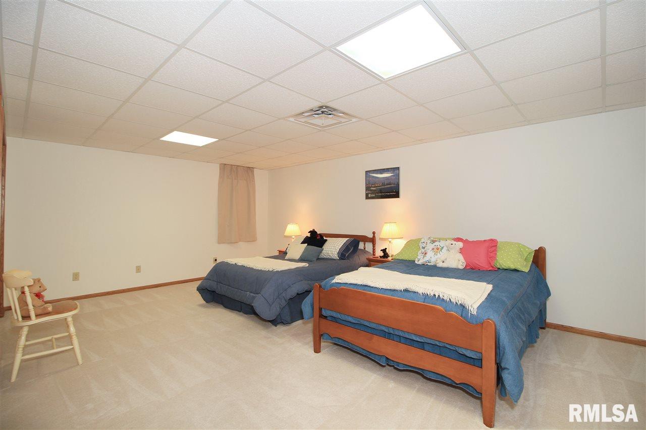 3200 Harts Mill Road Clinton, IA 52732 - Photo 16 of 22 Gallery Image 16