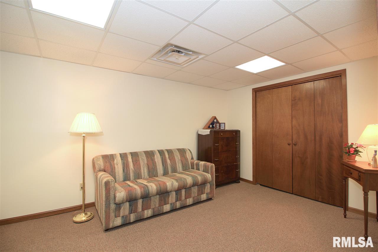 3200 Harts Mill Road Clinton, IA 52732 - Photo 17 of 22 Gallery Image 17