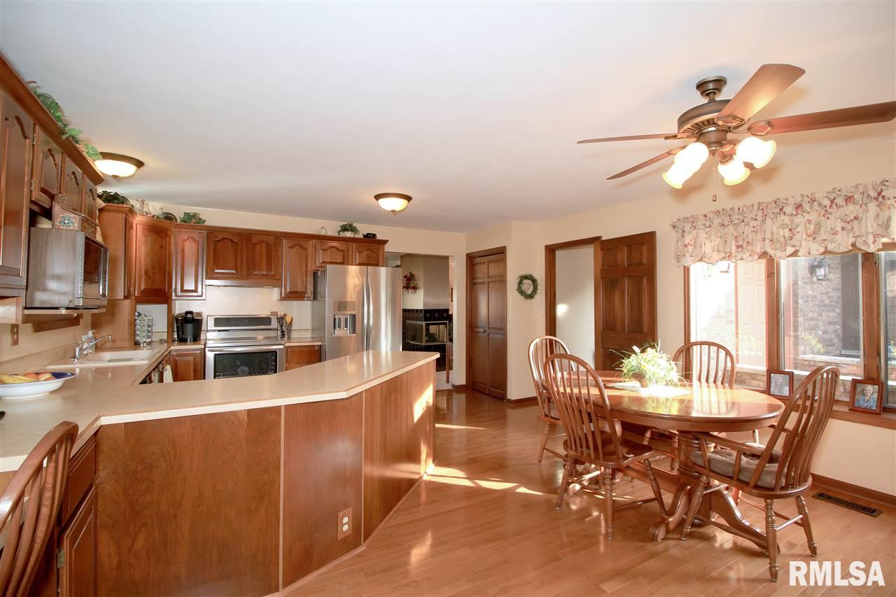 3200 Harts Mill Road Clinton, IA 52732 - Photo 8 of 22 Gallery Image 8