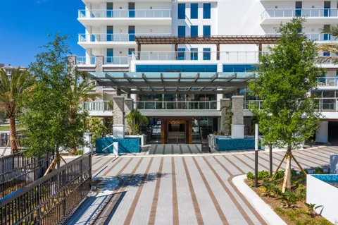 $3,795,000 | 200 Southeast Mizner Boulevard, Unit 707, Boca Raton, FL 33432