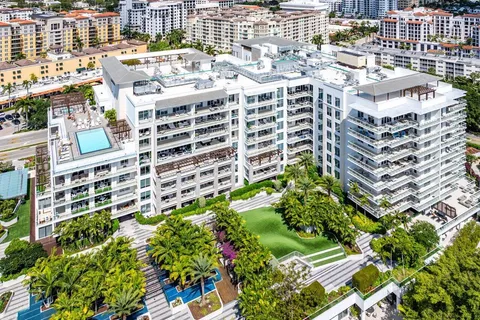 $3,795,000 | 200 Southeast Mizner Boulevard, Unit 707, Boca Raton, FL 33432