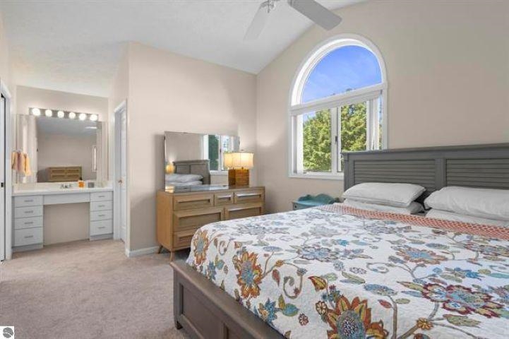 6281 Ridge Drive Benzonia, MI 49616 - Photo 6 of 31 1949676-08968859-dc5a-4994-b3f9-2d851ef26d03.JPG