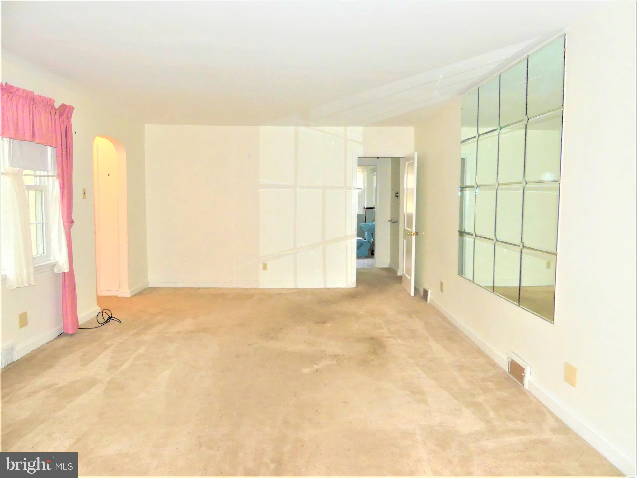 1301 Center Road Drexel Hill, PA 19026 - Photo 2 of 27