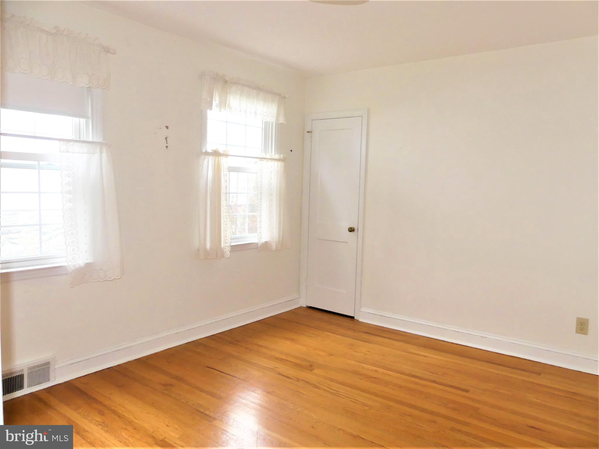 1301 Center Road Drexel Hill, PA 19026 - Photo 12 of 27