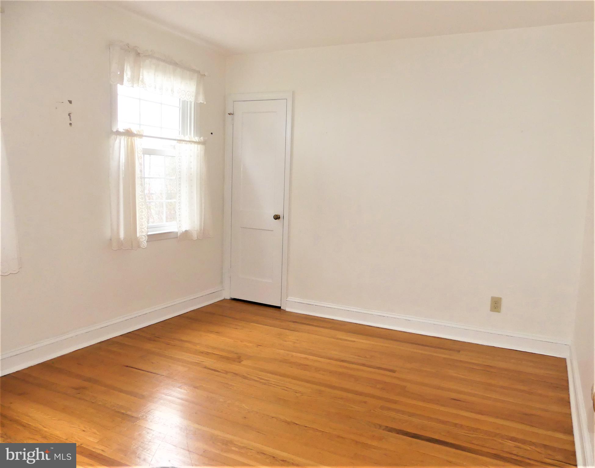 1301 Center Road Drexel Hill, PA 19026 - Photo 15 of 27