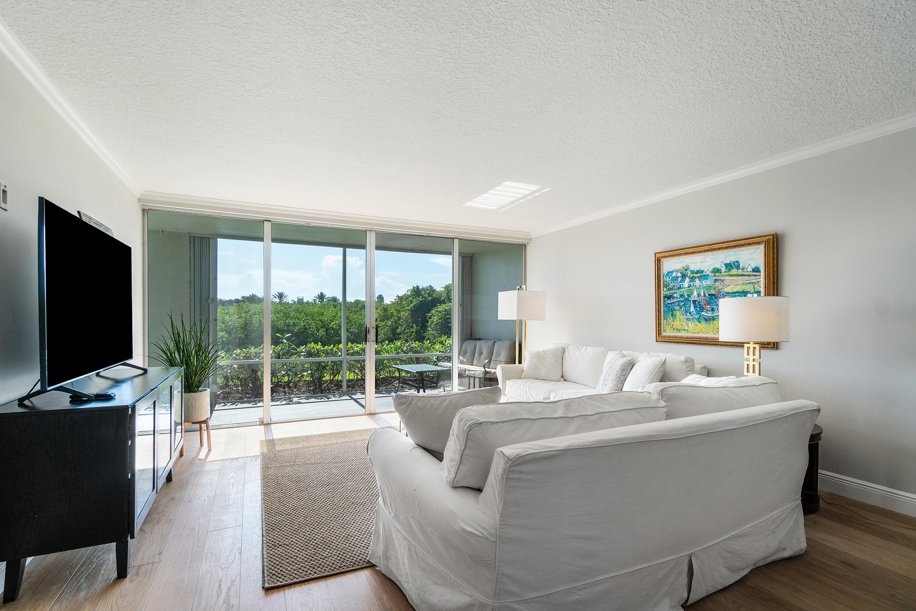 2195 Ibis Isle Road, Unit 3 Palm Beach, FL 33480 - Photo 4 of 33 002-2195IbisIsleRoad-PalmBeach-FL-33480-