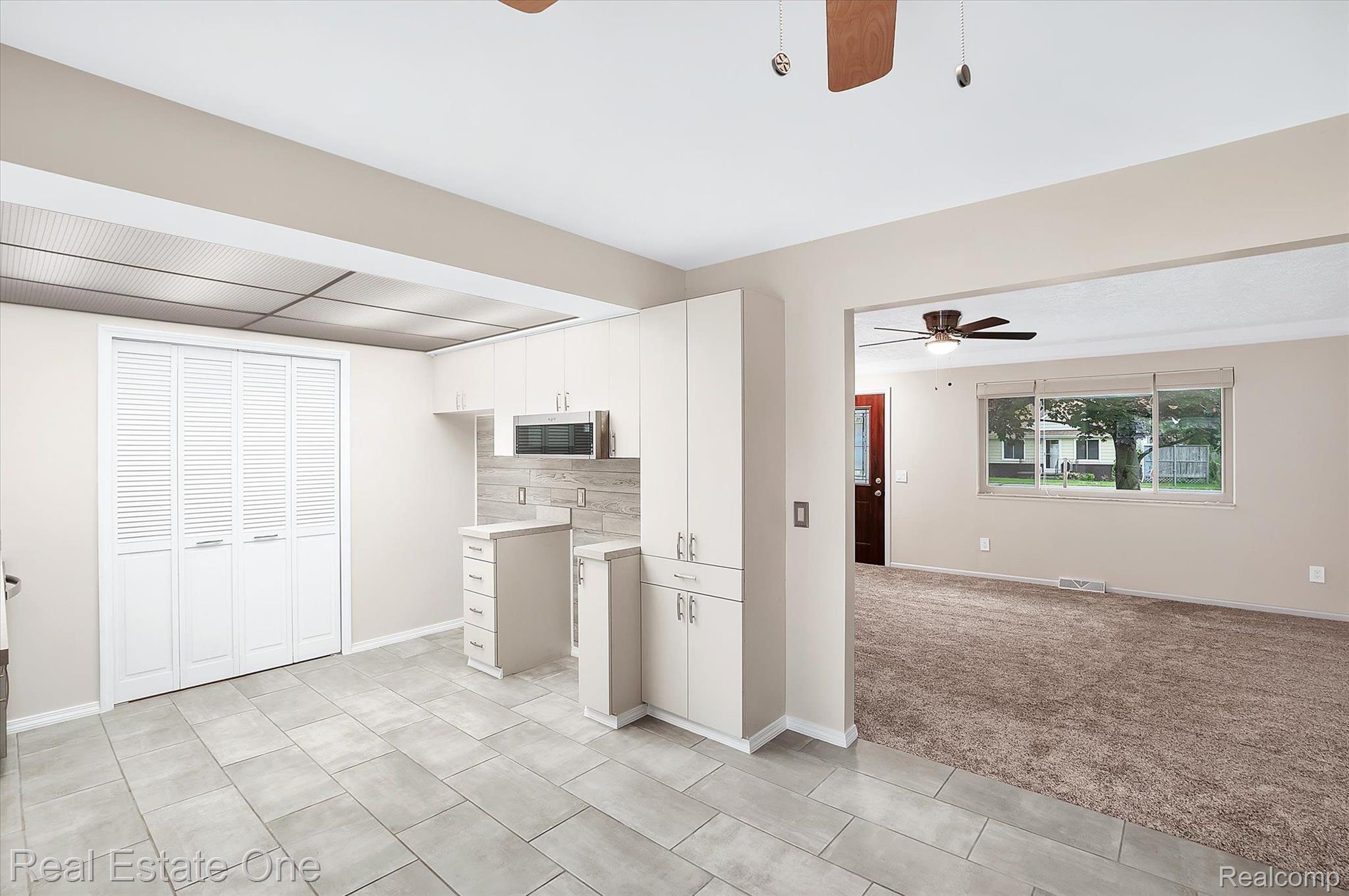 2550 Longview Avenue Rochester, MI 48307 - Photo 14 of 40 Gallery Image 14