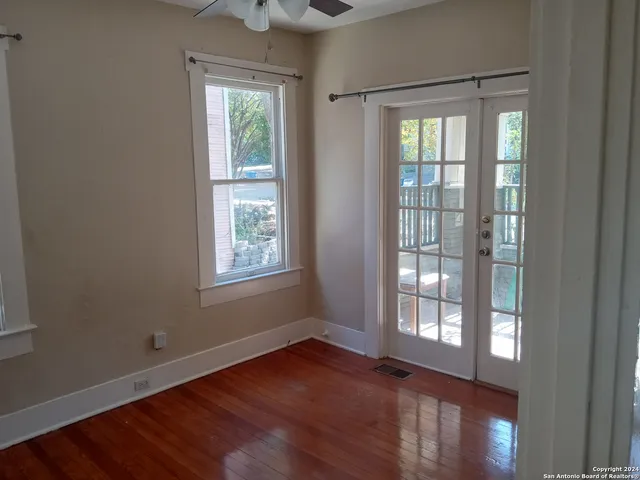 $1,050 | 253 Post, Unit 2, San Antonio, TX 78215