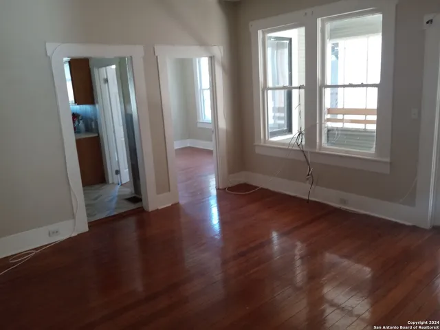 $1,050 | 253 Post, Unit 2, San Antonio, TX 78215