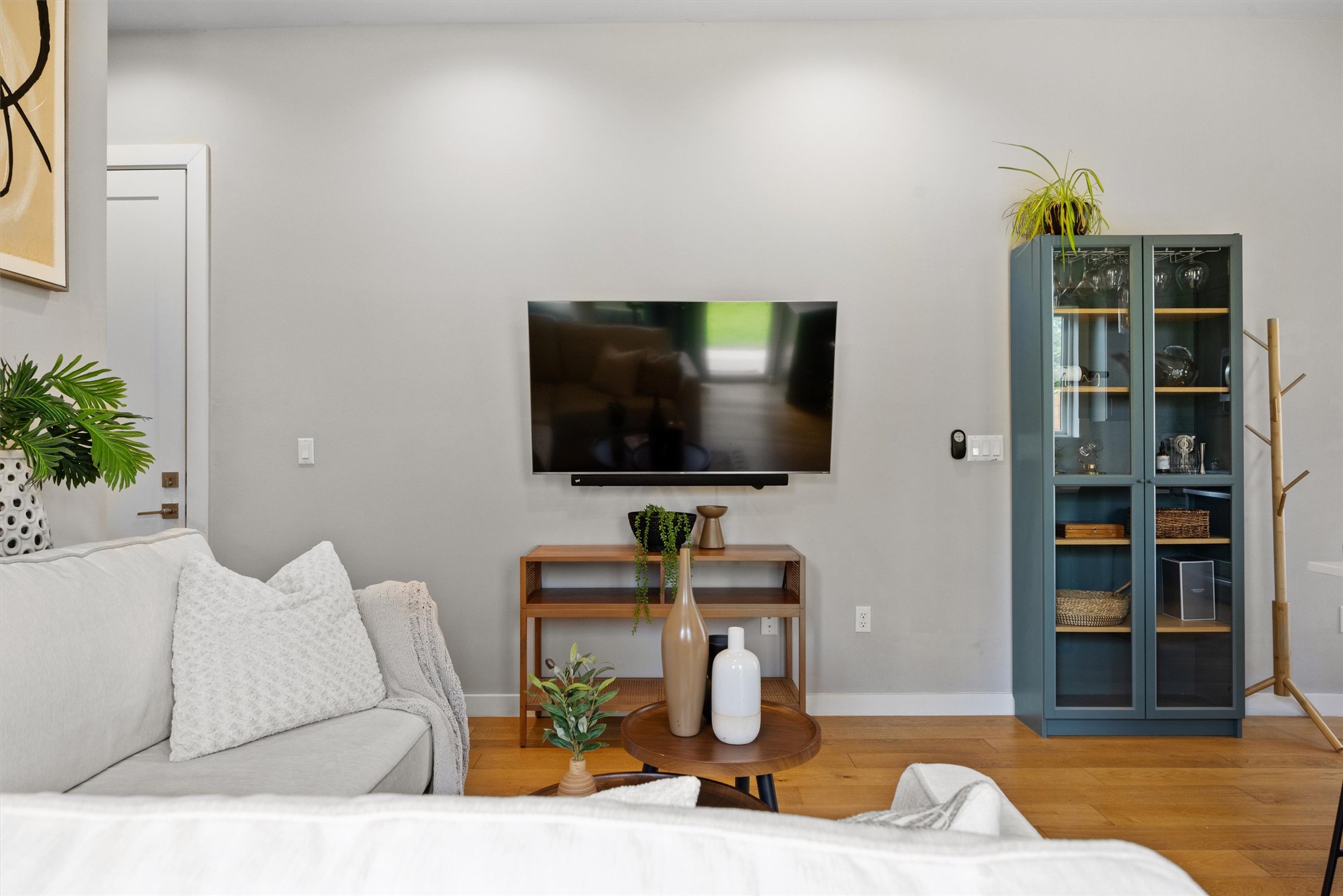1116 Stobaugh Street, Unit B Austin, TX 78757 - Photo 16 of 38 The space is ideal for relaxing evenings or casual entertaining with friends.