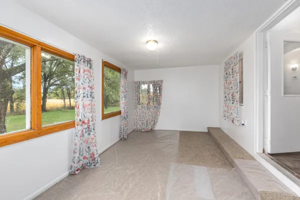 $299,900 | 13664 Wabasis Avenue Northeast, Cedar Springs, MI 49319