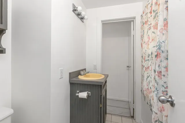 $299,900 | 13664 Wabasis Avenue Northeast, Cedar Springs, MI 49319