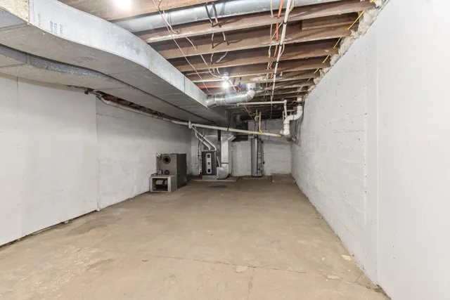 $299,900 | 13664 Wabasis Avenue Northeast, Cedar Springs, MI 49319