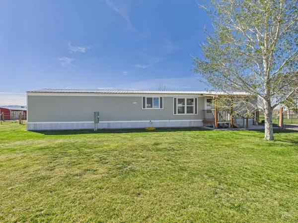 $230,000 | 879 West 500 South, Heyburn, ID 83336